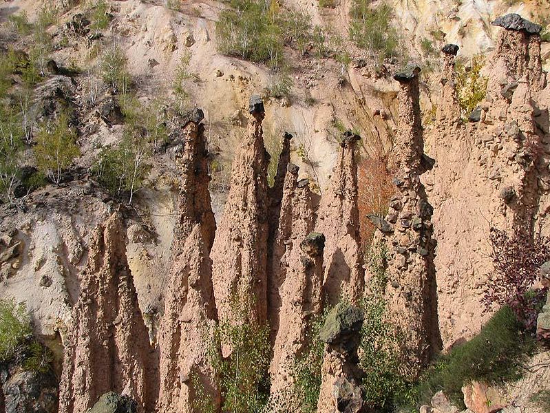 Les rochers de Djavolja Varos, la ville du diable de Serbie Les rochers de Djavolja Varos la ville du diable de Serbie 4 Les-rochers-de-Djavolja-Varos-la-ville-du-diable-de-Serbie-4