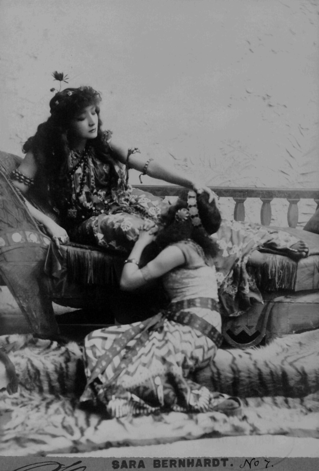 Portraits de Sarah Bernhardt fantasque et fantastique actrice du 19eme et 20eme siècles Sara Marie Henriette Bernhardt 8 Portraits de Sarah Bernhardt fantasque et fantastique actrice du 19eme et 20eme siècles Sara Marie Henriette Bernhardt 8