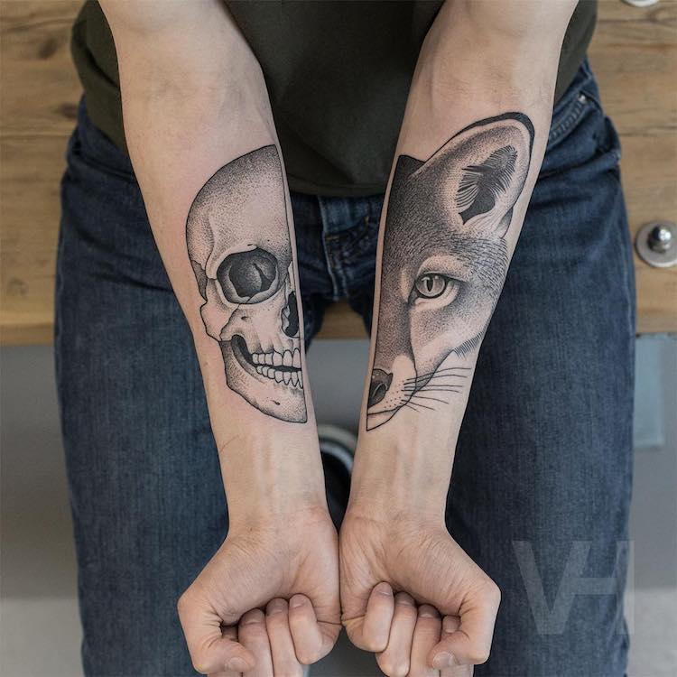 Symmetries - les demi-tatouages symétriques de Valentin Hirsch Symmetries les demi tatouages symetriques de Valentin Hirsch 11 Symmetries-les-demi-tatouages-symetriques-de-Valentin-Hirsch-11