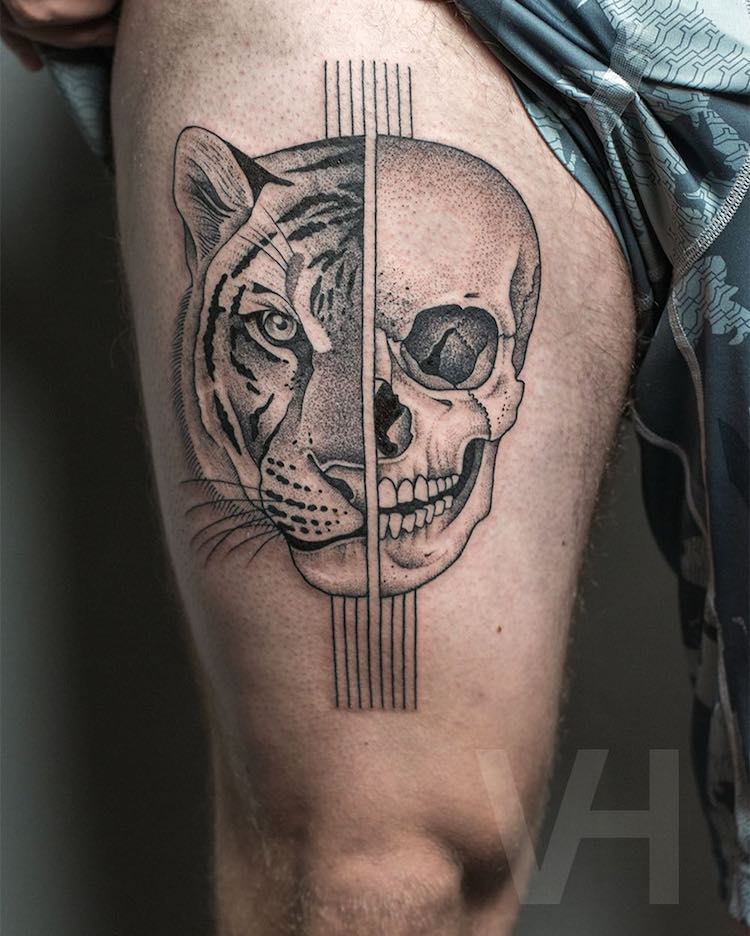 Symmetries - les demi-tatouages symétriques de Valentin Hirsch Symmetries les demi tatouages symetriques de Valentin Hirsch 12 Symmetries-les-demi-tatouages-symetriques-de-Valentin-Hirsch-12