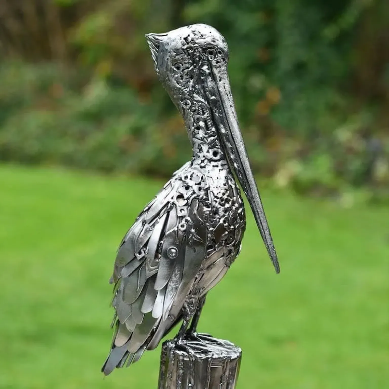 De nouvelles sculptures en assemblage de pieces metalliques recyclage Brian Mock 5 sculpture d'oiseau en assemblage métallique par Brian Mock