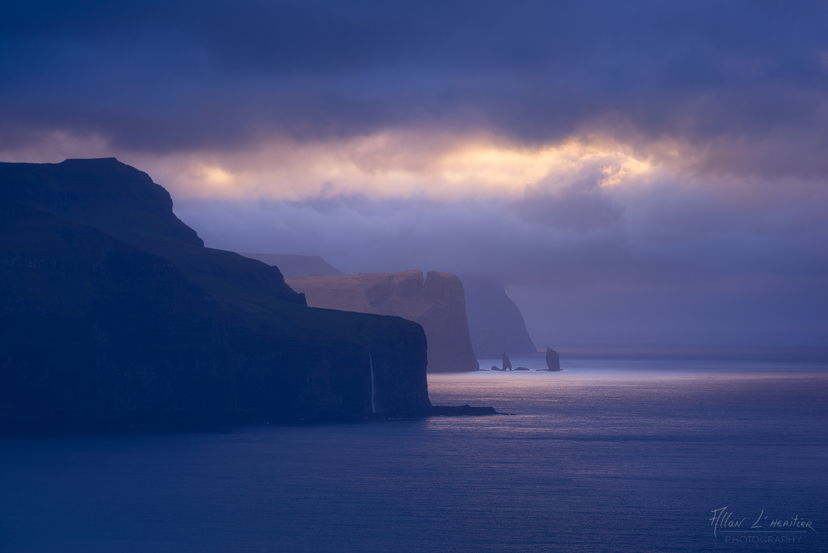 Faroe Island light - lumière sur les îles Féroé par Allan Lheritier Faroe Island light lumiere sur les iles Feroe par Allan Lheritier 2 Faroe-Island-light-lumiere-sur-les-iles-Feroe-par-Allan-Lheritier-2