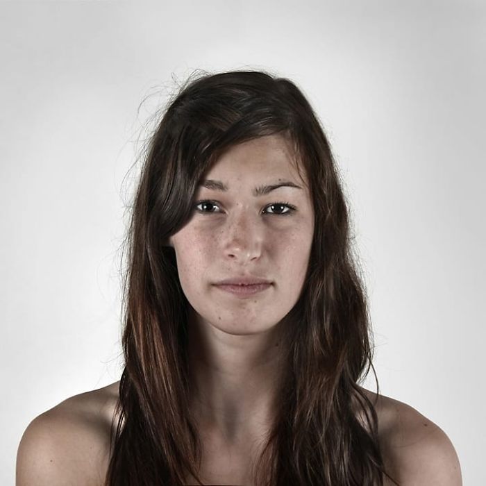 Genetic Portraits - les portraits combinés de deux membres d'une famille par Ulric Collette Genetic Portraits les portraits combines de deux membres d une famille par Ulric Collette 20 Genetic-Portraits-les-portraits-combines-de-deux-membres-d-une-famille-par-Ulric-Collette-20