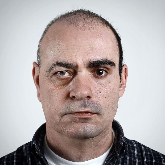 Genetic Portraits - les portraits combinés de deux membres d'une famille par Ulric Collette Genetic Portraits les portraits combines de deux membres d une famille par Ulric Collette 6 Genetic-Portraits-les-portraits-combines-de-deux-membres-d-une-famille-par-Ulric-Collette-6