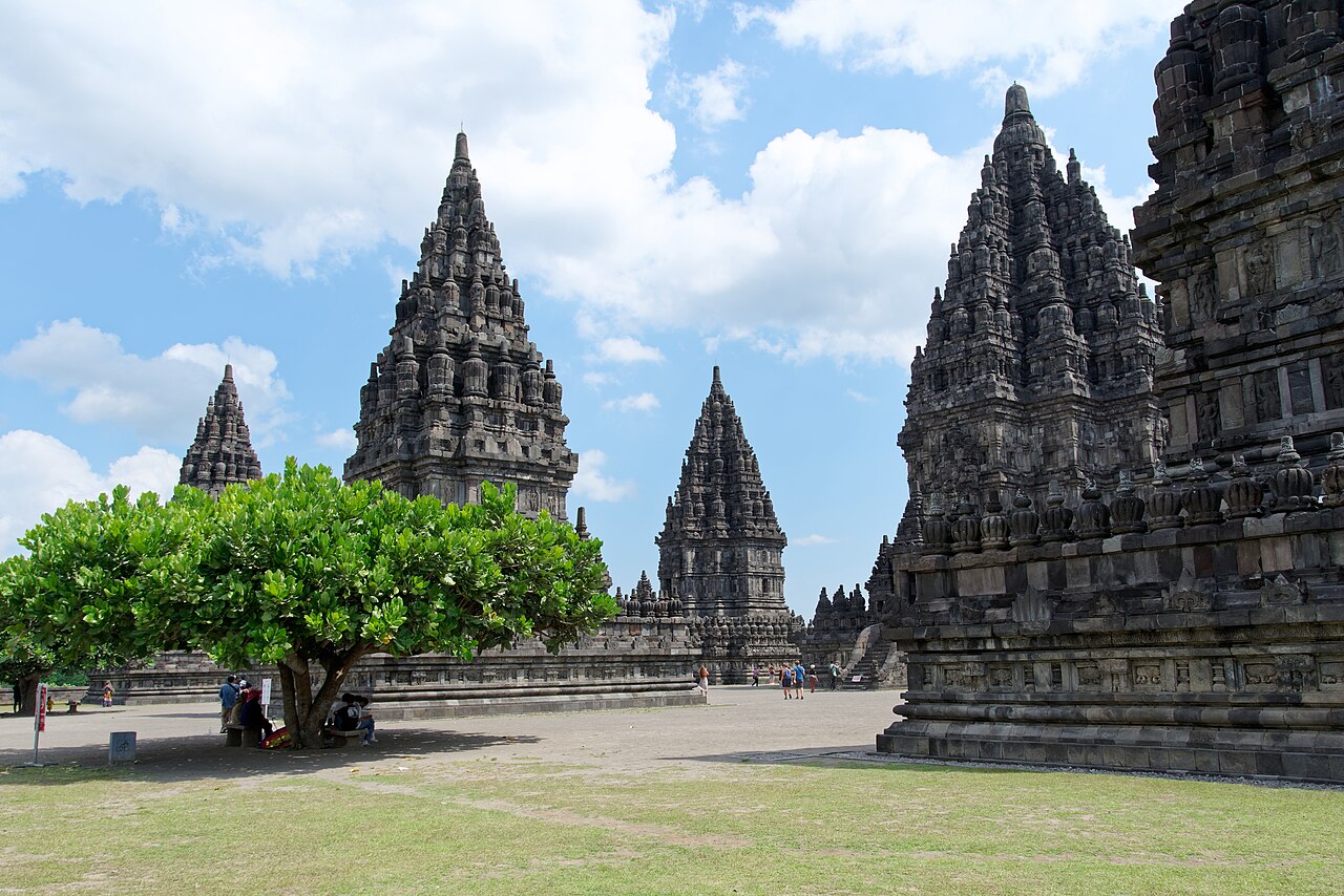 Temple hindou de Prambanan à Java en Indonésie Temple hindou de Prambanan à Java en Indonésie