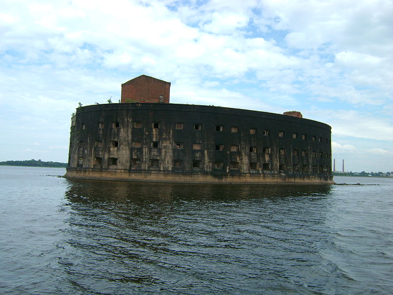Le fort Alexander, un fort sur une île artificielle Le fort Alexander un fort sur une ile artificielle 2 Le-fort-Alexander-un-fort-sur-une-ile-artificielle-2