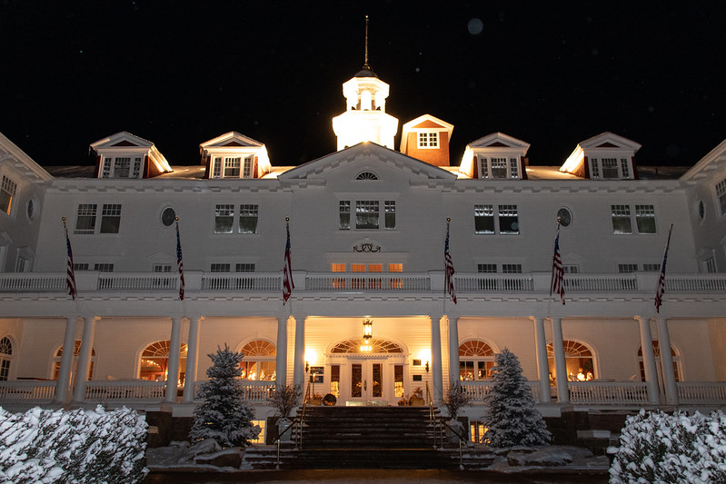 Quelques images de l'hôtel Stanley qui a inspiré l'hôtel Overlook de Shining De vieux cliches de 1921 de l hotel Stanley qui a inspire l hotel Overlook de Shining 5 De-vieux-cliches-de-1921-de-l-hotel-Stanley-qui-a-inspire-l-hotel-Overlook-de-Shining-5