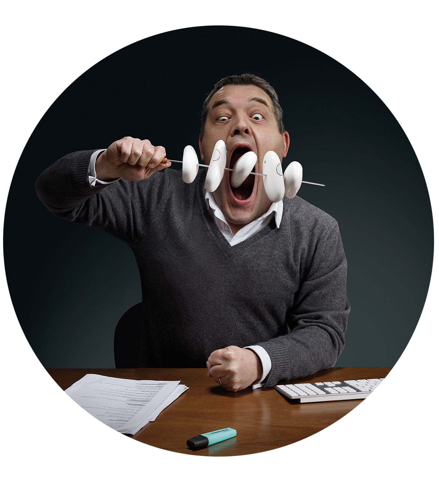 Love your job - les boulimiques du travail vus par Kerozen Love your job les boulimiques du travail vus par Kerozen 4 Love-your-job-les-boulimiques-du-travail-vus-par-Kerozen-4