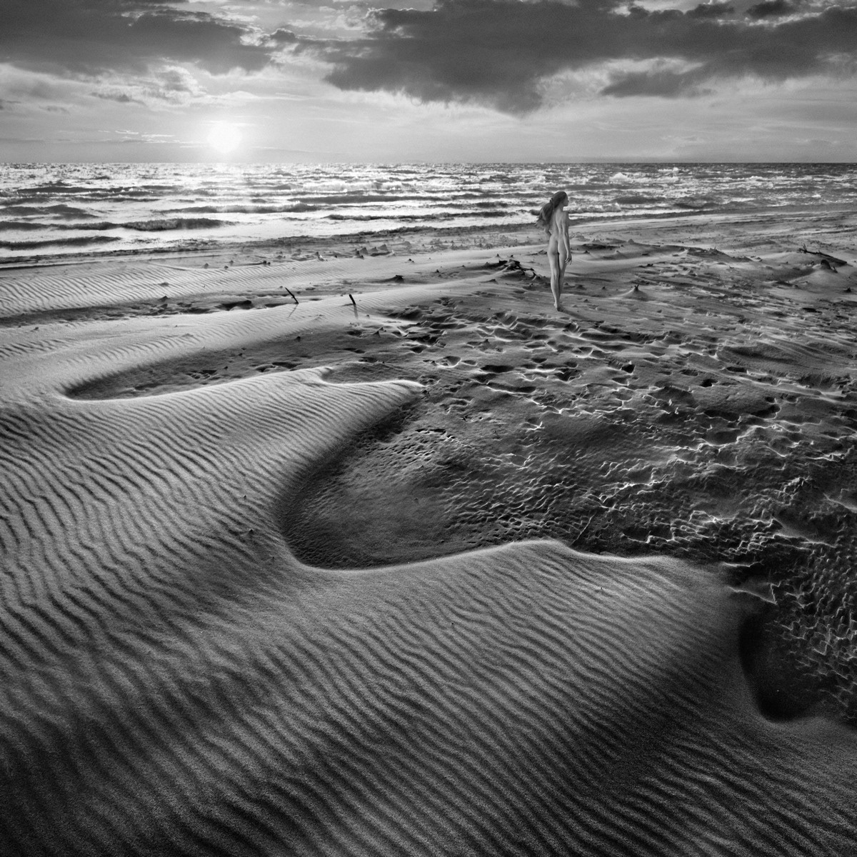Another - des paysages monochromes surréalistes par Dariusz Klimczak another des paysages monochromes surrealistes par Dariusz Klimczak 12 another-des-paysages-monochromes-surrealistes-par-Dariusz-Klimczak-12