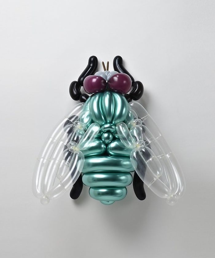 de nouvelles sculptures d'animaux en ballons de baudruche par Masayoshi Matsumoto de nouvelles sculptures d animaux en ballons de baudruche par Masayoshi Matsumoto 2 mouche verte de-nouvelles-sculptures-d-animaux-en-ballons-de-baudruche-par-Masayoshi-Matsumoto-2-mouche-verte