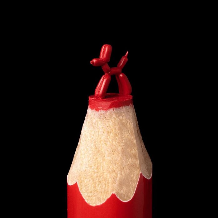 de nouvelles sculptures de mines de crayons par Salavat Fidai de nouvelles sculptures de mines de crayons par Salavat Fidai 9 chien en ballon de-nouvelles-sculptures-de-mines-de-crayons-par-Salavat-Fidai-9-chien-en-ballon