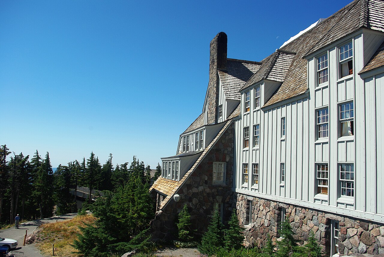 Timberline Lodge en Oregon utilisé pour les extérieurs de l’Overlook Hotel dans Shining Timberline Lodge en Oregon utilisé pour les extérieurs de l’Overlook Hotel dans Shining
