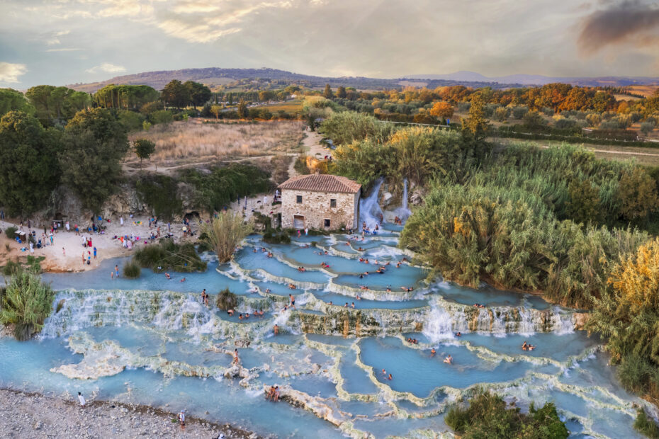 Cascate del Mulino à Saturnia, les cascades thermales gratuites de Toscane Cascate del Mulino les magnifiques cascades de Saturnia en Toscane 8 Cascate del Mulino les magnifiques cascades de Saturnia en Toscane 8