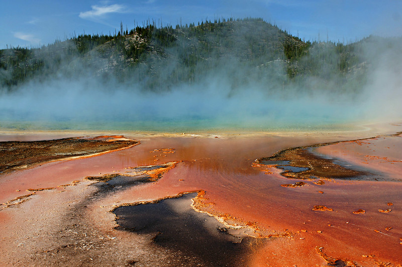 Grand Prismatic Spring, joyau du parc Yellowstone Grand Prismatic Spring joyau du parc Yellowstone 6 Grand-Prismatic-Spring-joyau-du-parc-Yellowstone-6