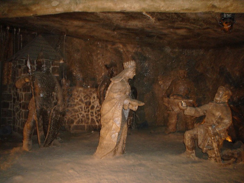 L'étonnante mine de sel de Wieliczka L etonnante mine de sel de Wieliczka 11 L-etonnante-mine-de-sel-de-Wieliczka-11