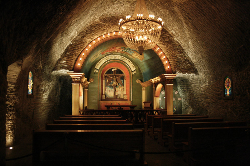 L'étonnante mine de sel de Wieliczka L etonnante mine de sel de Wieliczka 6 L-etonnante-mine-de-sel-de-Wieliczka-6