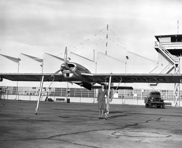 La Convair Model 118 ou ConvairCar, voiture volante de 1947 La Convair Model 118 ou ConvairCar voiture volante de 1947 11 La-Convair-Model-118-ou-ConvairCar-voiture-volante-de-1947-11