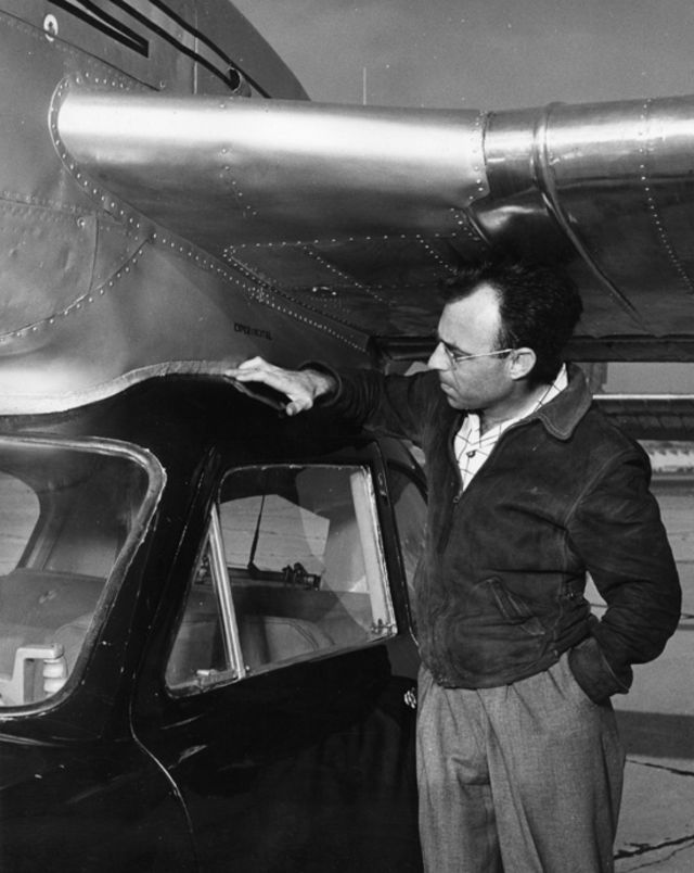 La Convair Model 118 ou ConvairCar, voiture volante de 1947 La Convair Model 118 ou ConvairCar voiture volante de 1947 27 La-Convair-Model-118-ou-ConvairCar-voiture-volante-de-1947-27