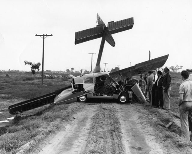 La Convair Model 118 ou ConvairCar, voiture volante de 1947 La Convair Model 118 ou ConvairCar voiture volante de 1947 6 La-Convair-Model-118-ou-ConvairCar-voiture-volante-de-1947-6