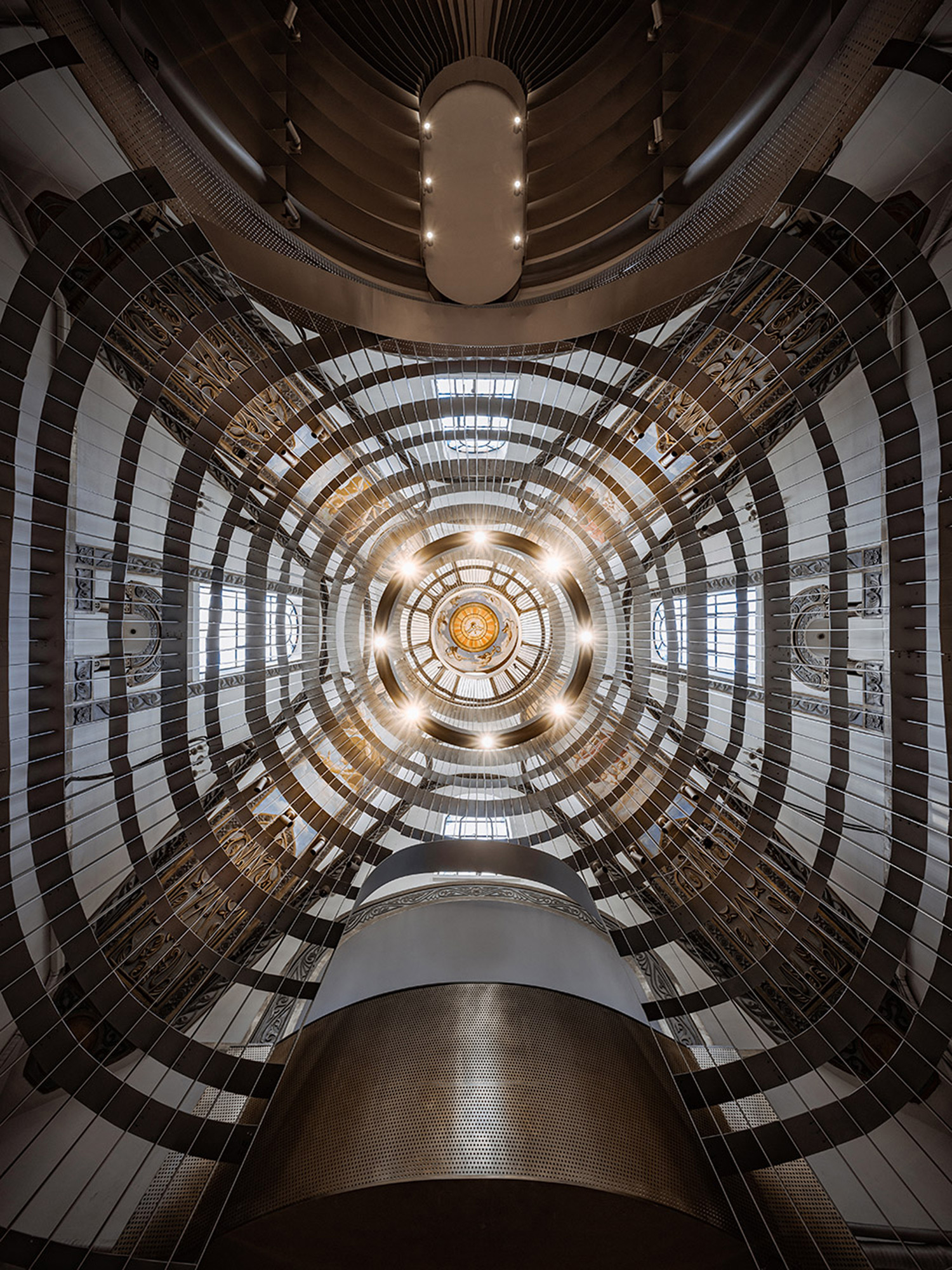 La transformation d'une église en librairie de poêmes La transformation d une eglise en librairie de poemes 4 La-transformation-d-une-eglise-en-librairie-de-poemes-4