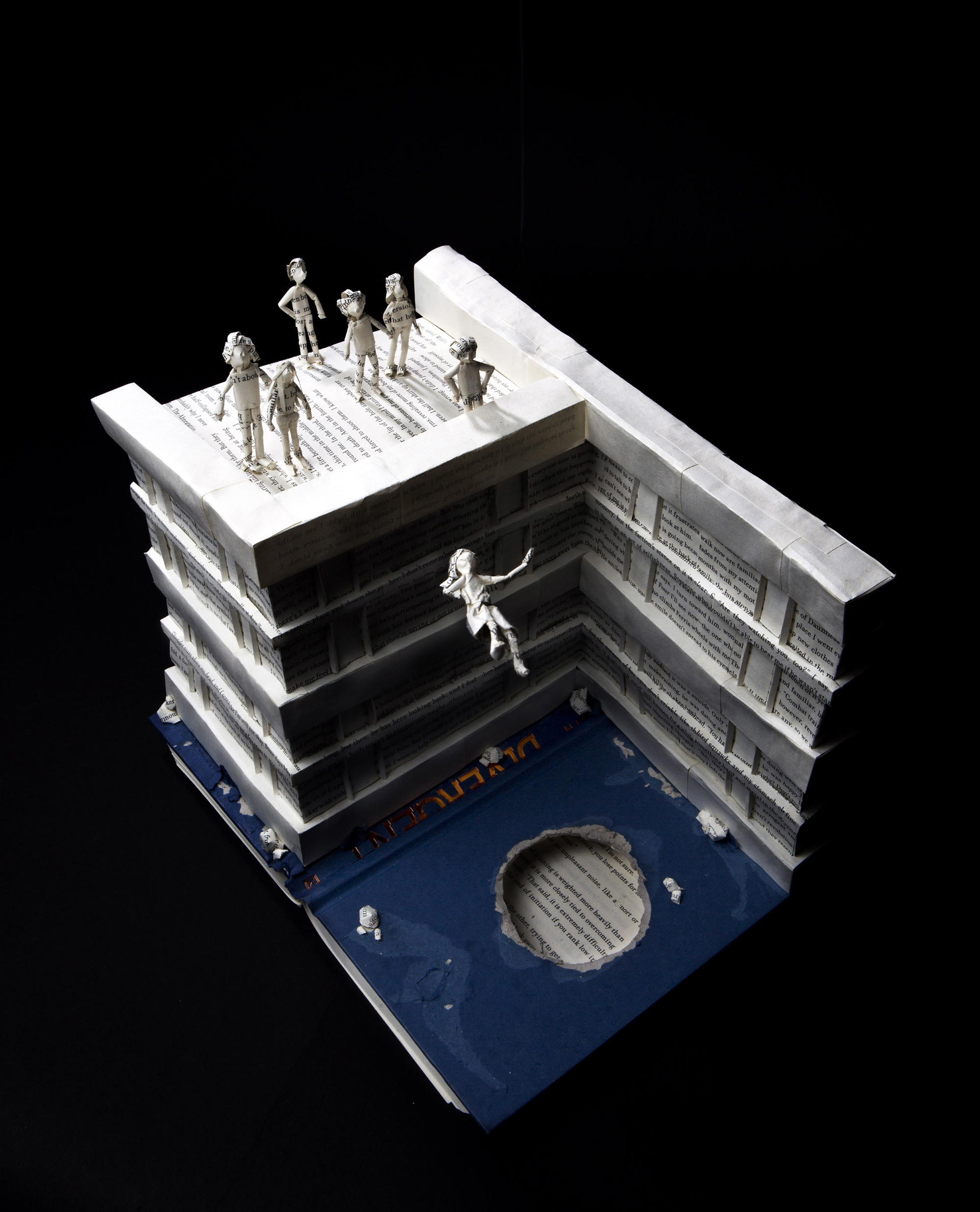 Les sculptures de livres de Bethany Bickley Les sculptures de livres de Bethany Bickley 9 Les-sculptures-de-livres-de-Bethany-Bickley-9