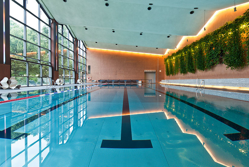 Pools - des piscines toutes en reflexions par Robert Götzfried Pools des piscines toutes en reflexions par Robert Gotzfried 8 Pools-des-piscines-toutes-en-reflexions-par-Robert-Gotzfried-8