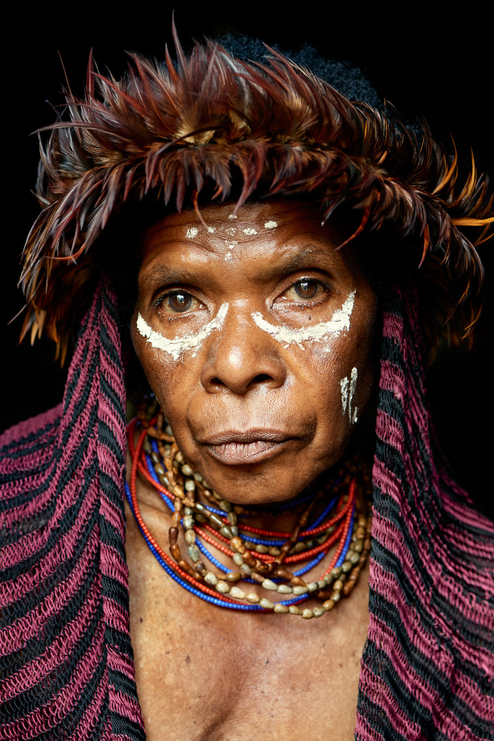 Quelques portraits de membres de la tribu Yali par Adam Kozioł Quelques portraits de membres de la tribu Yali par Adam Kozioł 3 Quelques-portraits-de-membres-de-la-tribu-Yali-par-Adam-Kozioł-3