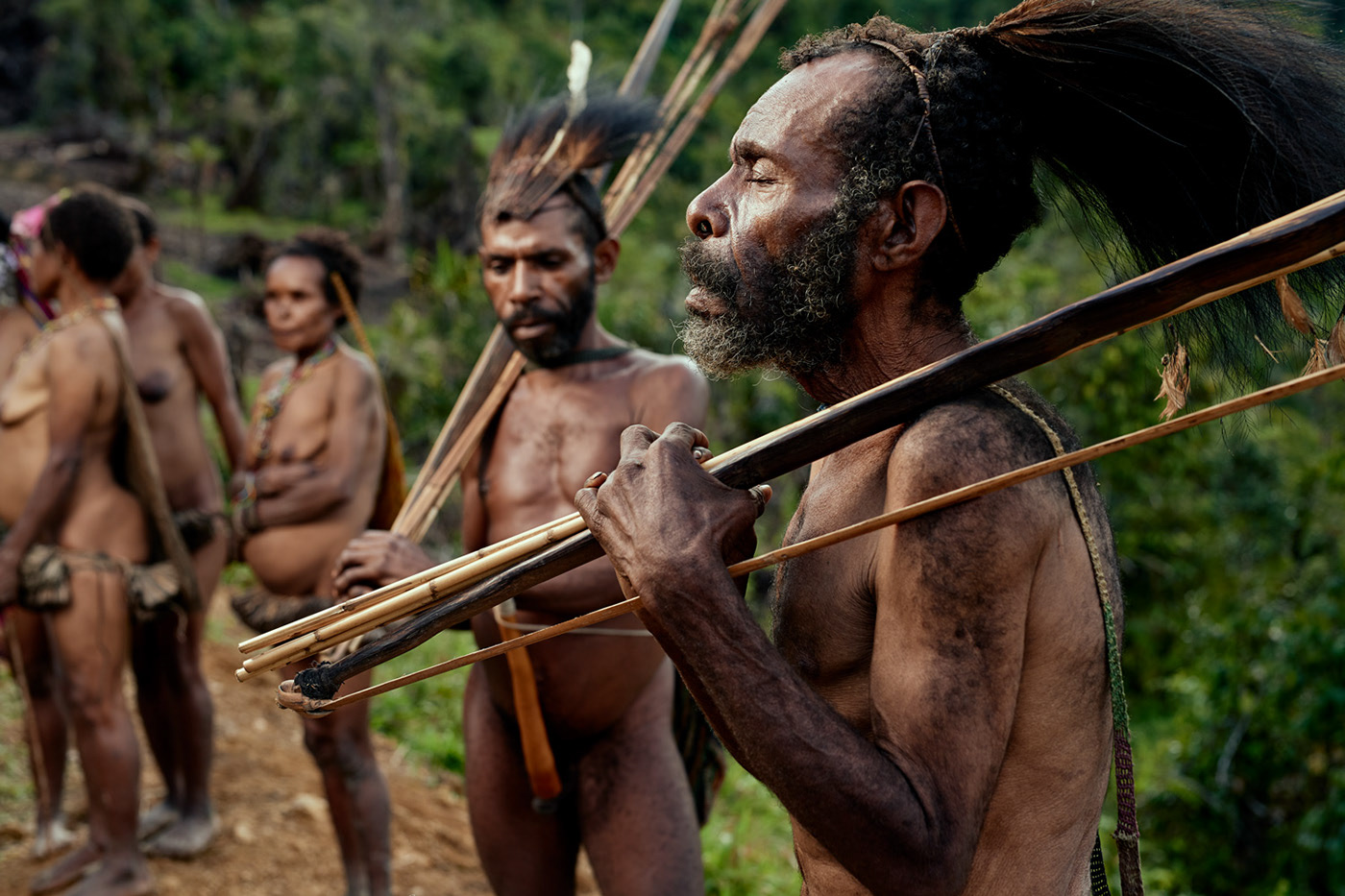 Quelques portraits de membres de la tribu Yali par Adam Kozioł Quelques portraits de membres de la tribu Yali par Adam Kozioł 5 Quelques-portraits-de-membres-de-la-tribu-Yali-par-Adam-Kozioł-5