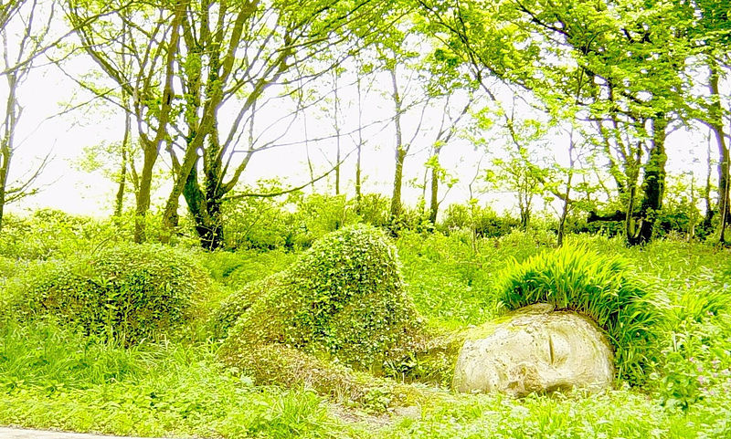 The Mud Maid des jardins perdus de Heligan, une sculpture qui se transforme au fil des saisons The Mud Maid des jardins perdus de Heligan une sculpture qui se transforme au fil des saisons 6 The-Mud-Maid-des-jardins-perdus-de-Heligan-une-sculpture-qui-se-transforme-au-fil-des-saisons-6