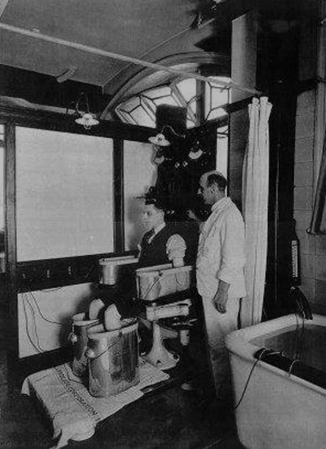 bain galvanique: le bain à 4 cellules du Dr Schnee bain galvanique le bain a 4 cellules du Dr Schnee 9 bain-galvanique-le-bain-a-4-cellules-du-Dr-Schnee-9