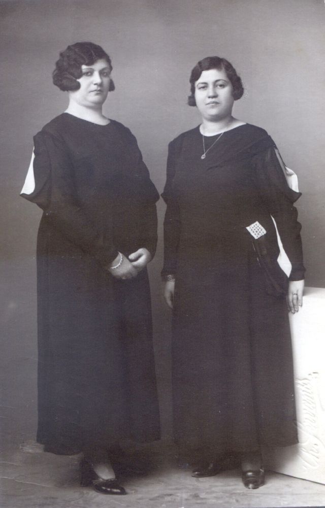 35 portraits de jeunes femmes turques dans les années 1910 à 1930 35 portraits de jeunes femmes turques dans les annees 1910 a 1930 31 35-portraits-de-jeunes-femmes-turques-dans-les-annees-1910-a-1930-31