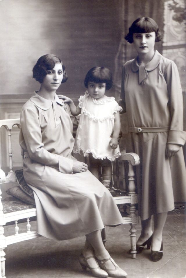 35 portraits de jeunes femmes turques dans les années 1910 à 1930 35 portraits de jeunes femmes turques dans les annees 1910 a 1930 35 35-portraits-de-jeunes-femmes-turques-dans-les-annees-1910-a-1930-35