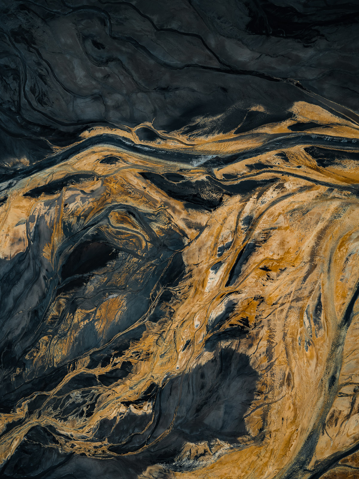 Les étangs de résidus miniers par Tom Hegen Les etangs de residus miniers par Tom Hegen 5 Les-etangs-de-residus-miniers-par-Tom-Hegen-5