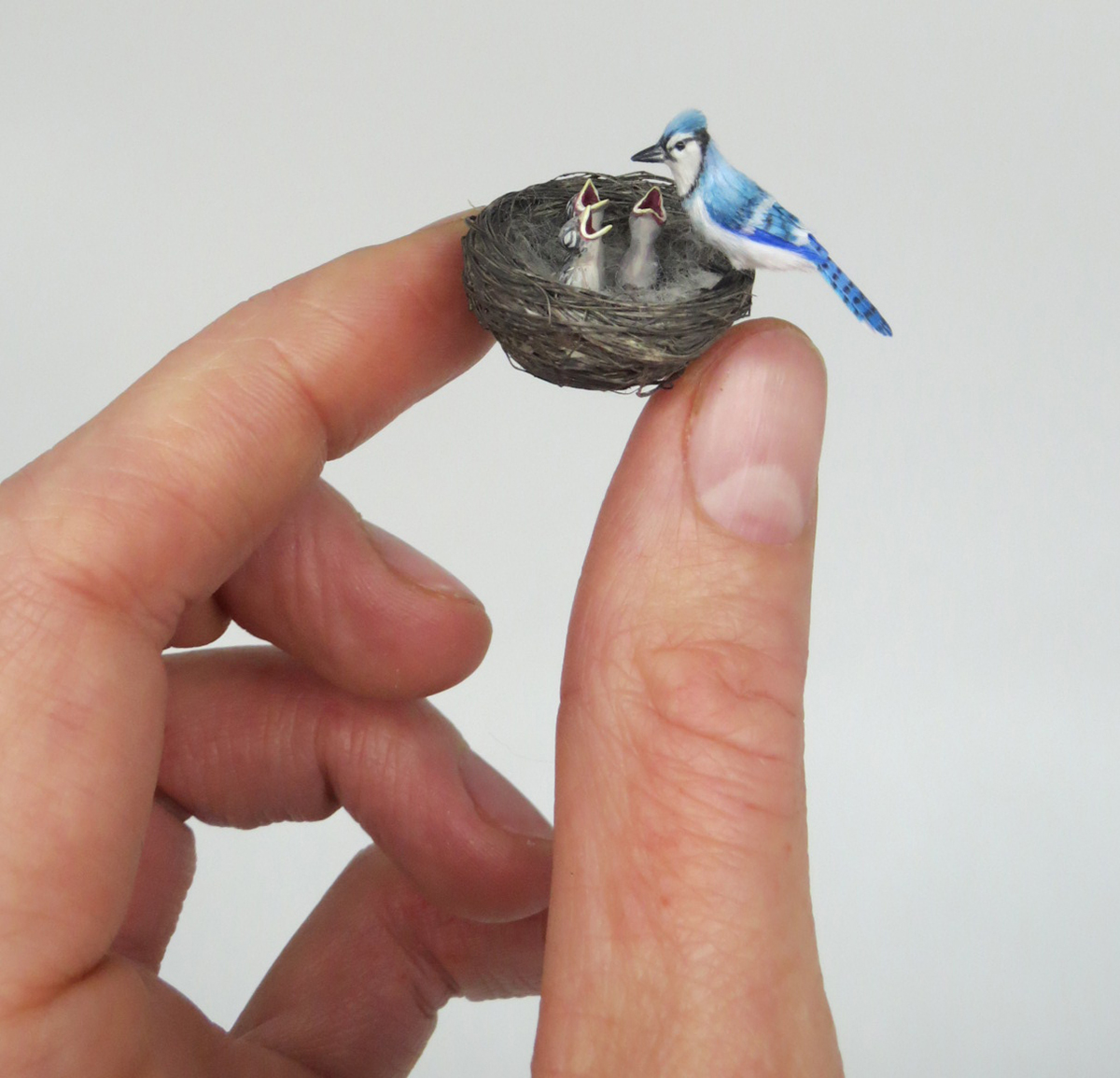 Les sculptures d'animaux miniatures de Fanni Sandor Les sculptures d animaux miniatures de Fanni Sandor 2 Les-sculptures-d-animaux-miniatures-de-Fanni-Sandor-2