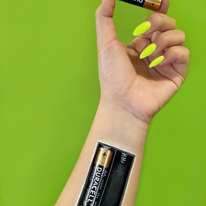 Les spectaculaires illusions en body painting de bras et de jambes de Mimi Choi Les spectaculaires illusions en body painting de Mimi Choi 16 Les-spectaculaires-illusions-en-body-painting-de-Mimi-Choi-16