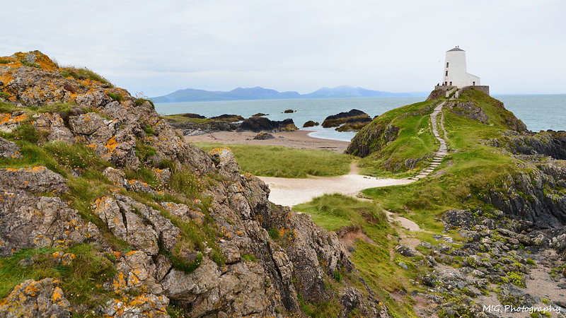 l' île de Llanddwyn - île de légendes et d'amour l ile de Llanddwyn ile de legendes et d amour 2 l-ile-de-Llanddwyn-ile-de-legendes-et-d-amour-2