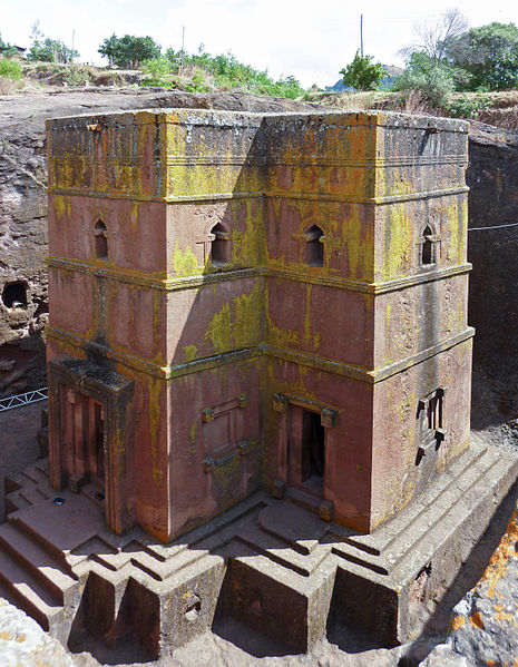 Bét Giyorgis - l'étonnante église Saint George de Lalibela en Ethiopie Bet Giyorgis l etonnante eglise Saint George de Lalibela en Ethiopie 2 Bet-Giyorgis-l-etonnante-eglise-Saint-George-de-Lalibela-en-Ethiopie-2