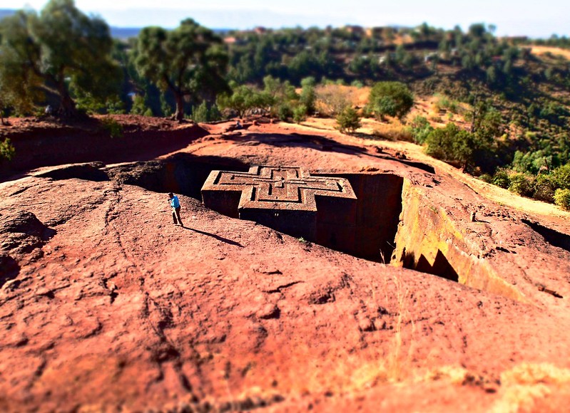 Bét Giyorgis - l'étonnante église Saint George de Lalibela en Ethiopie Bet Giyorgis l etonnante eglise Saint George de Lalibela en Ethiopie 8 Bet-Giyorgis-l-etonnante-eglise-Saint-George-de-Lalibela-en-Ethiopie-8