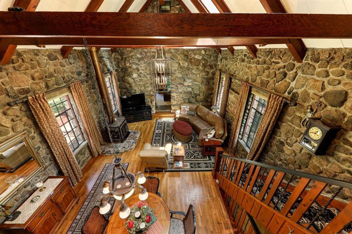 Helmer Castle - une maison chateau à vendre pour 529000$ Helmer Castle une maison chateau a vendre pour 529000 michigan jackson 4 Helmer-Castle-une-maison-chateau-a-vendre-pour-529000-michigan-jackson-4