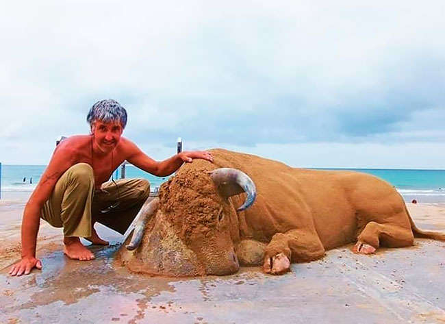 Les incroyables sculptures de sable de Andoni Bastarrika Les incroyables sculptures de sable de Andoni Bastarrika 2 Les-incroyables-sculptures-de-sable-de-Andoni-Bastarrika-2