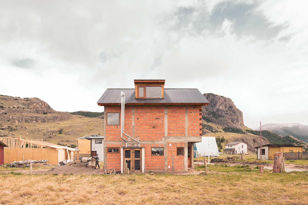 Les maisons de Patagonie par Thibaud Poirier Les maisons de Patagonie par Thibaud Poirier 6 Les-maisons-de-Patagonie-par-Thibaud-Poirier-6