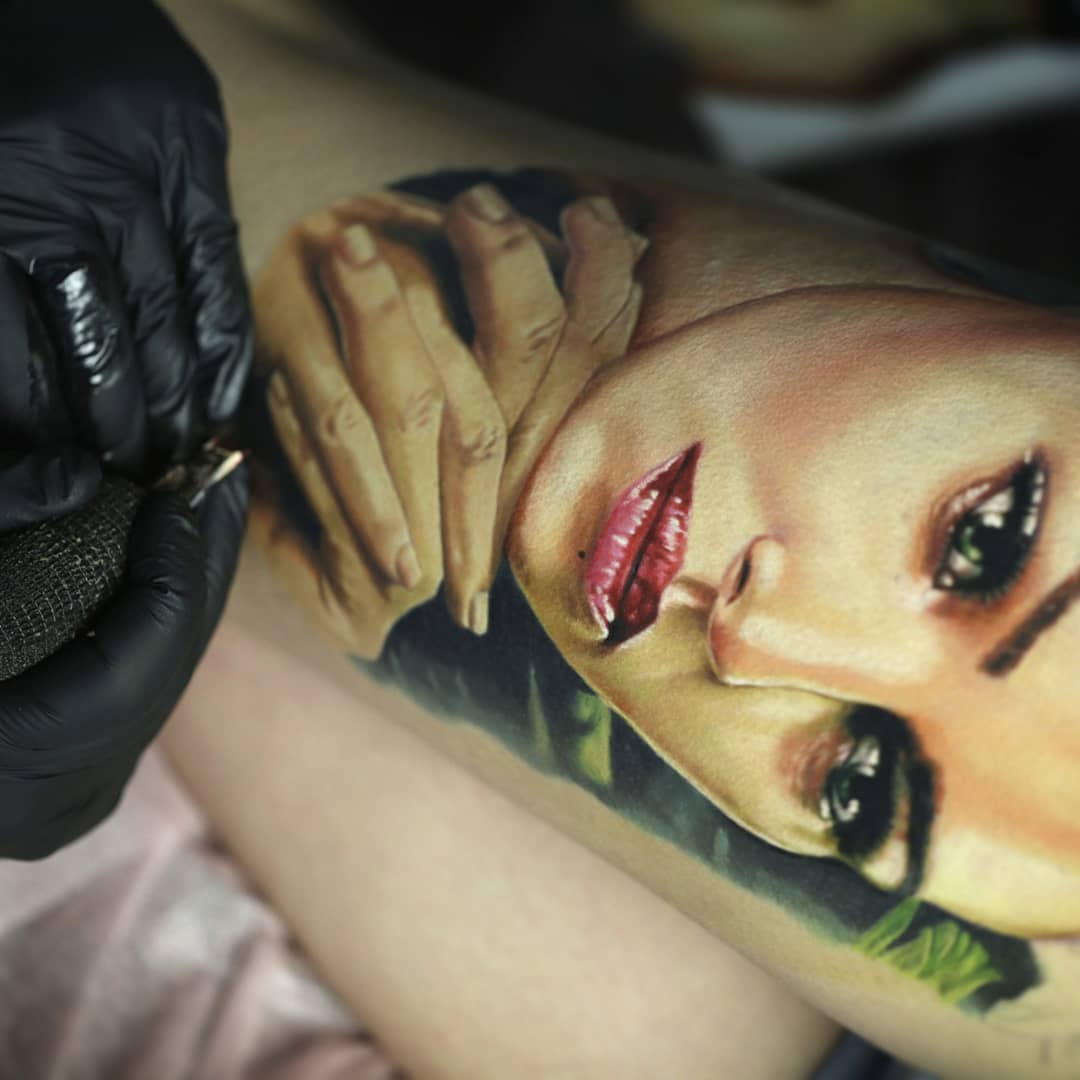 Les tatouages de portraits hyper réalistes de Oleg Shepelenko Les tatouages de portraits hyper realistes de Oleg Shepelenko 18 Les-tatouages-de-portraits-hyper-realistes-de-Oleg-Shepelenko-18