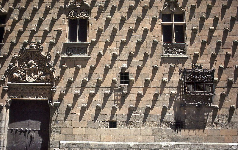 Casa de las Conchas - le manoir des coquillages Casa de las Conchas le manoir des coquillages 2 Casa-de-las-Conchas-le-manoir-des-coquillages-2