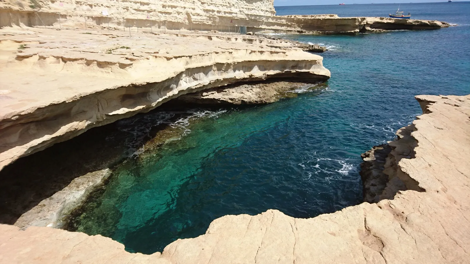 La delicieuse piscine naturelle de St Peter Pool de Malte 7 piscine naturelle Malte, eau turquoise à St Peter’s Pool