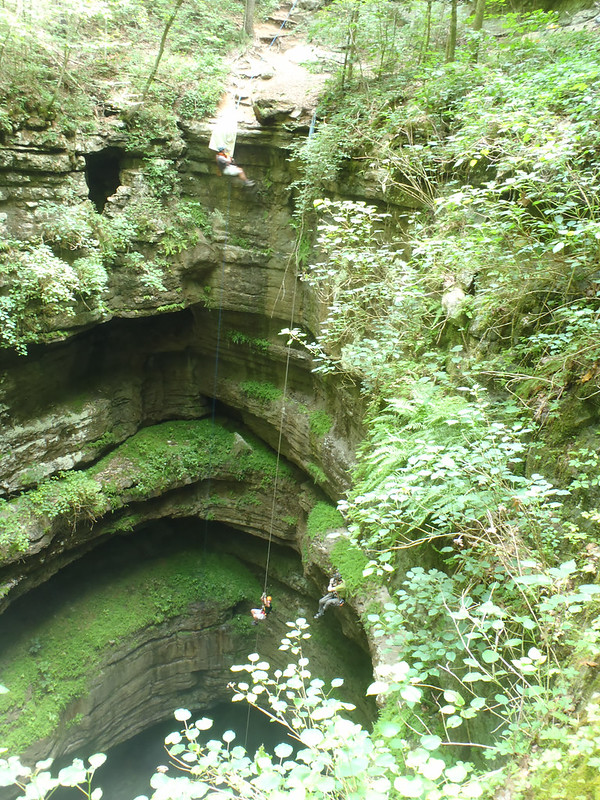 Le gouffre de Neversink en Alabama Le gouffre de Neversink en Alabama 3 Le-gouffre-de-Neversink-en-Alabama-3