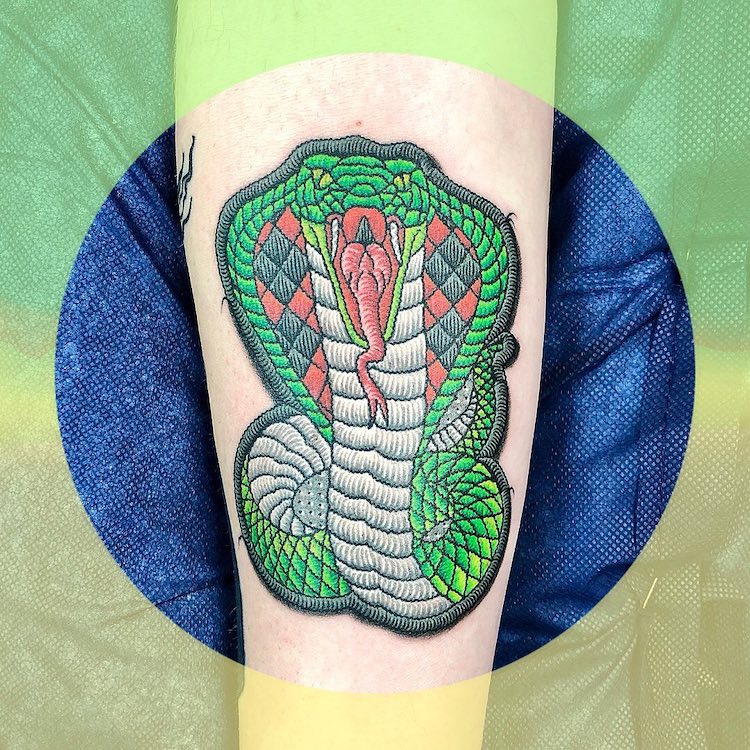 Les tatouages patchs brodés de Min Zumi Les tatouages patchs brodes de Min Zumi broderie tattoo 6 Les-tatouages-patchs-brodes-de-Min-Zumi-broderie-tattoo-6