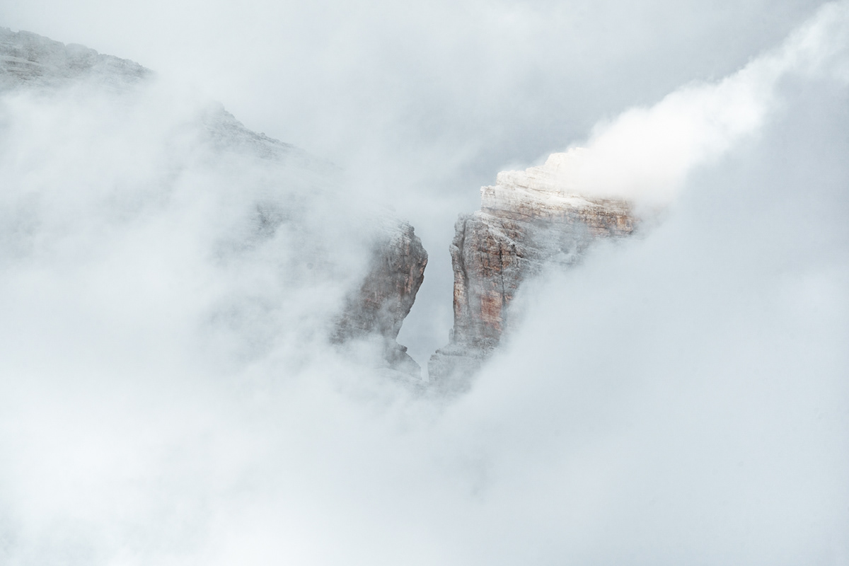 The Sempiternal Series - les pics des Dolomites par Roland Krämer The Sempiternal Serie les pics des Dolomites par Roland Kramer 2 The-Sempiternal-Serie –les-pics-des-Dolomites-par-Roland-Kramer-2