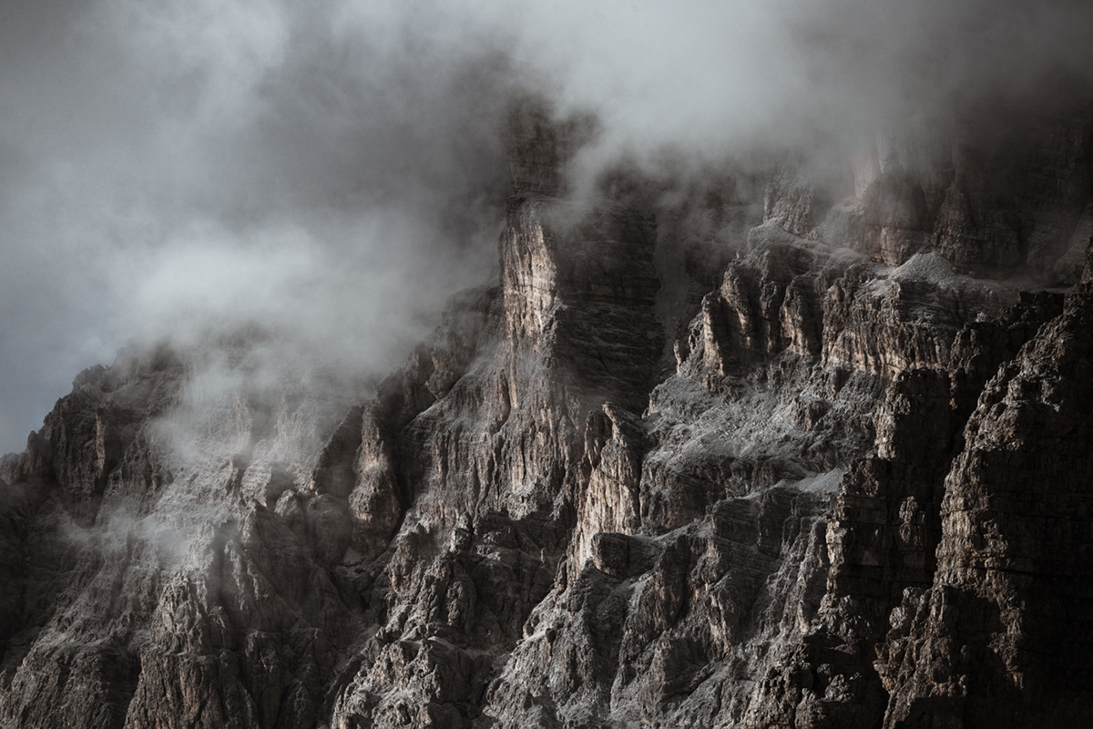 The Sempiternal Series - les pics des Dolomites par Roland Krämer The Sempiternal Serie les pics des Dolomites par Roland Kramer 3 The-Sempiternal-Serie –les-pics-des-Dolomites-par-Roland-Kramer-3