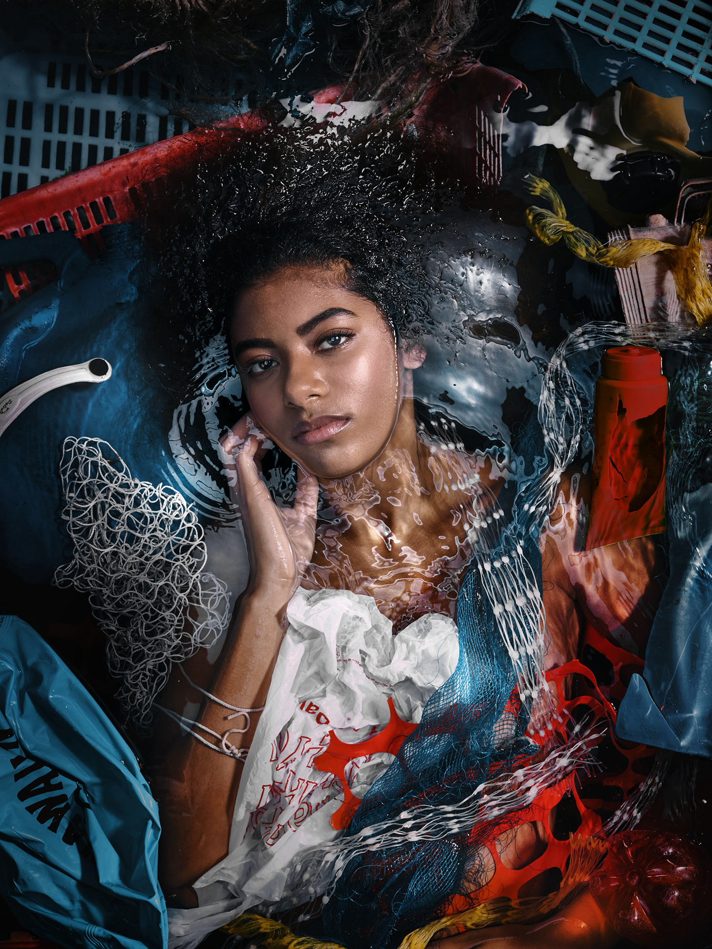 Plastic ocean - des portraits de visages dans l'eau entourés de déchets plastiques par Staudinger + Franke Plastic ocean des portraits de visages dans l eau entoures de dechets plastiques par Staudinger Franke 7 Plastic-ocean-des-portraits-de-visages-dans-l-eau-entoures-de-dechets-plastiques-par-Staudinger-Franke-7