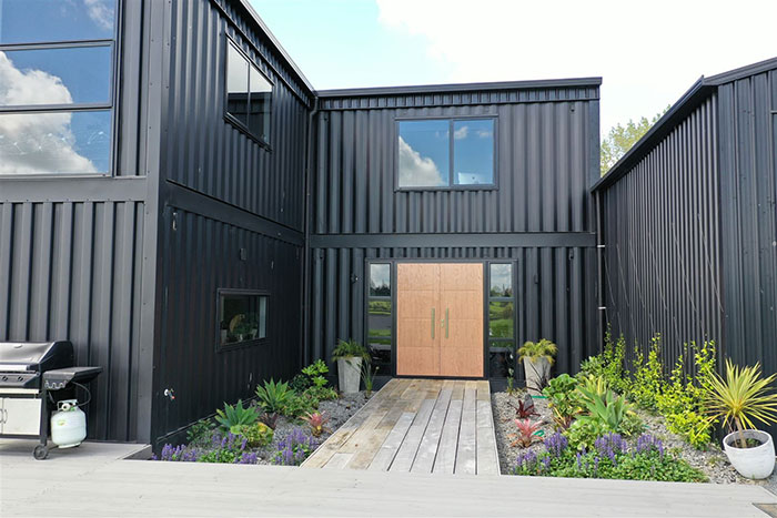 Une splendide maison faite en containers Un splendide maison faite en containers 2 Un-splendide-maison-faite-en-containers-2